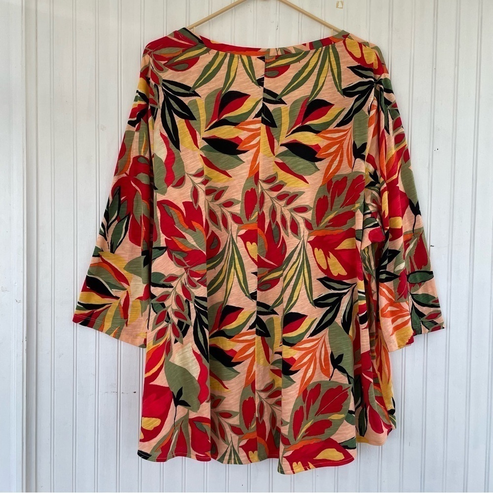 C&C California Tropical Autumn Lightweight Long Sleeve V neck Tee Size 3X - Picture 2 of 7